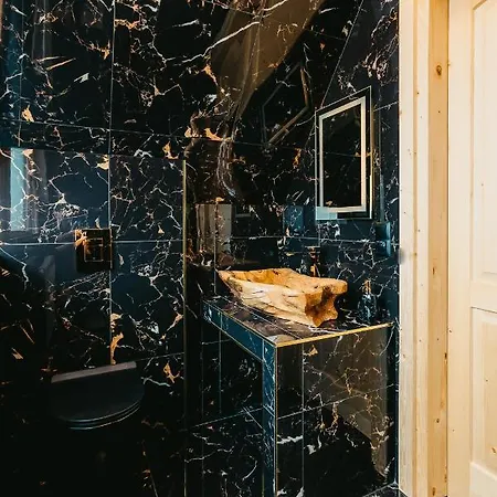 Osada Z Bali * Ciche Małe